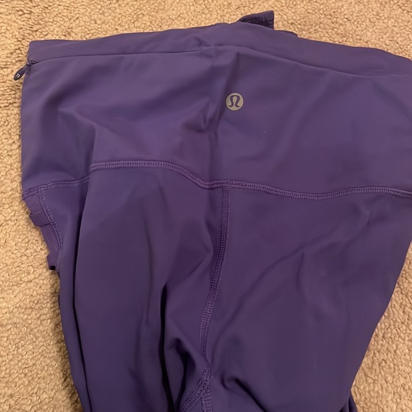 Older style cropped leggings - Picture 2 of 2